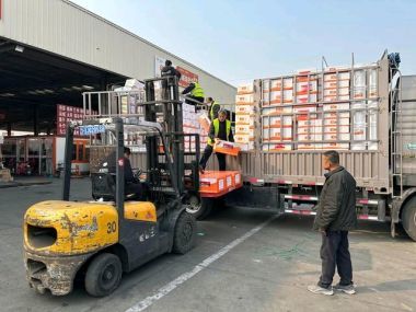 南通4.2米貨車出租 專業(yè)陸運(yùn)與打包服務(wù)，助力長途物流運(yùn)輸